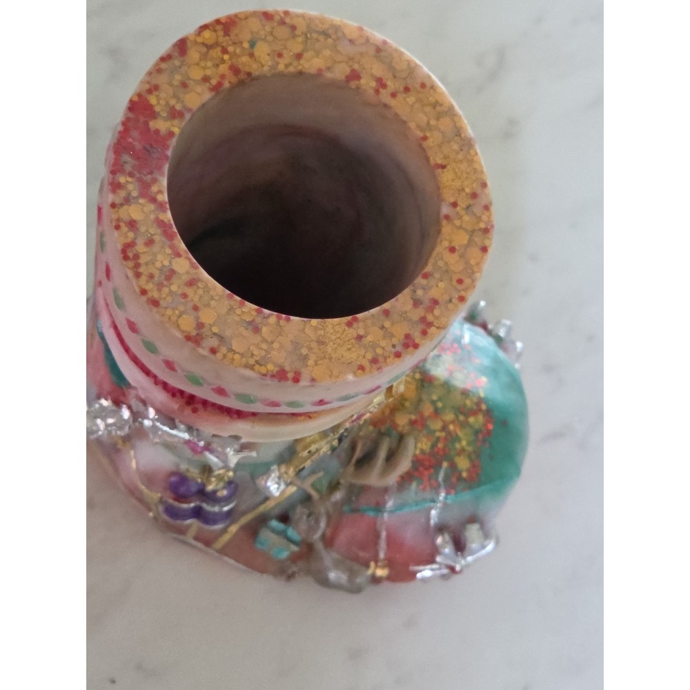 Handmade Resin Santa Boot - Picture 11 of 13